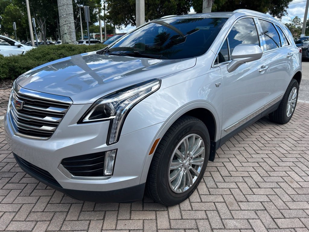 Used 2018 Cadillac XT5 FWD w/ LPO, Wheel Lock Package image 7