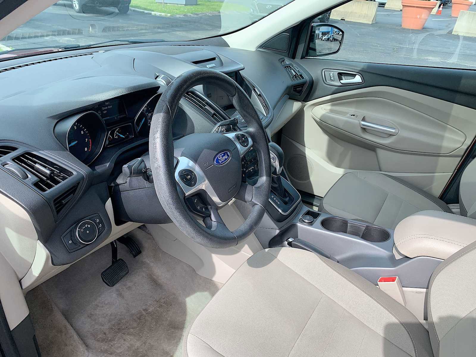 Used 2014 Ford Escape SE w/ Equipment Group 201A AWD/4WD image 10