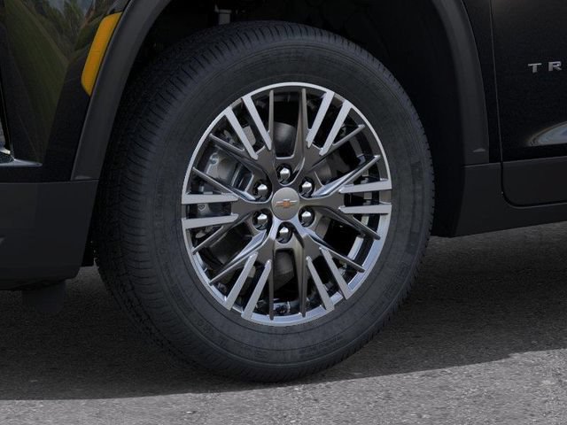 New 2027 Chevrolet Traverse LT w/ Driver Confidence Package FWD image 9