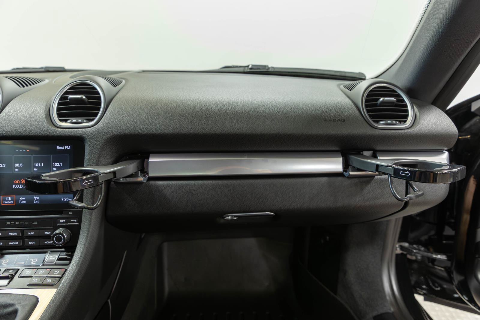 Used 2018 Porsche 718 Cayman RWD image 67