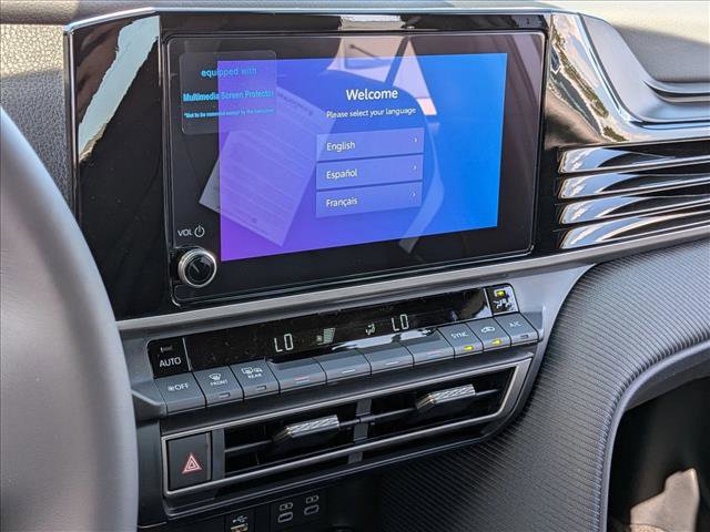 New 2026 Toyota Camry SE image 12