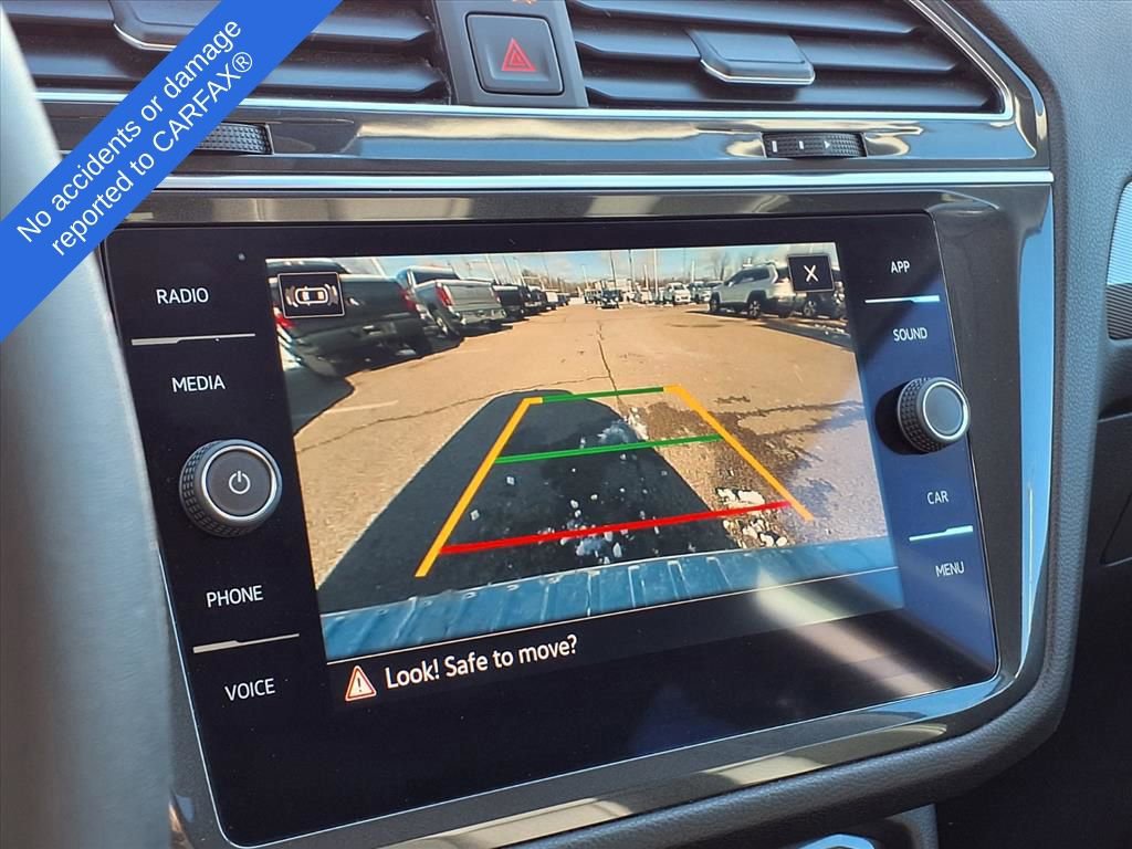 Used 2022 Volkswagen Tiguan SE image 24