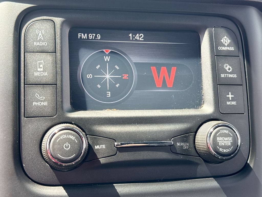 Used 2021 RAM 1500 Rebel AWD/4WD image 18