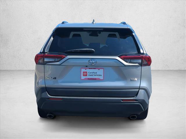 Used 2022 Toyota RAV4 XLE w/ Convenience Package FWD image 7