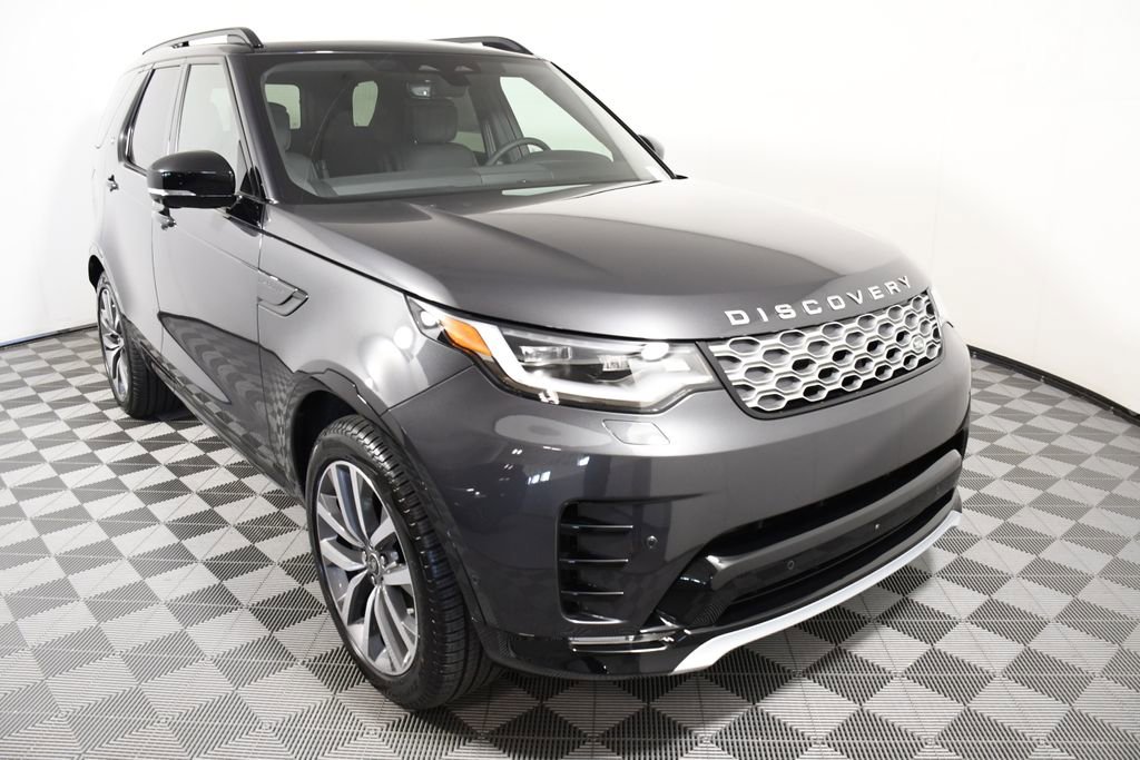 Used 2026 Land Rover Discovery Limited Edition AWD/4WD image 9