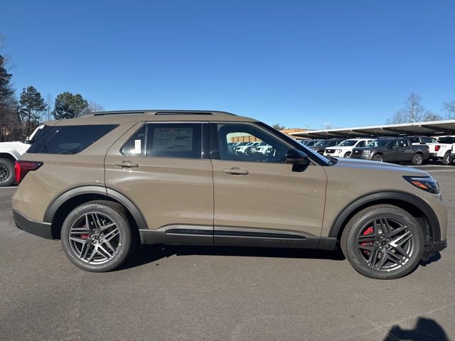 New 2026 Ford Explorer ST w/ Sun And Sound Package image 6