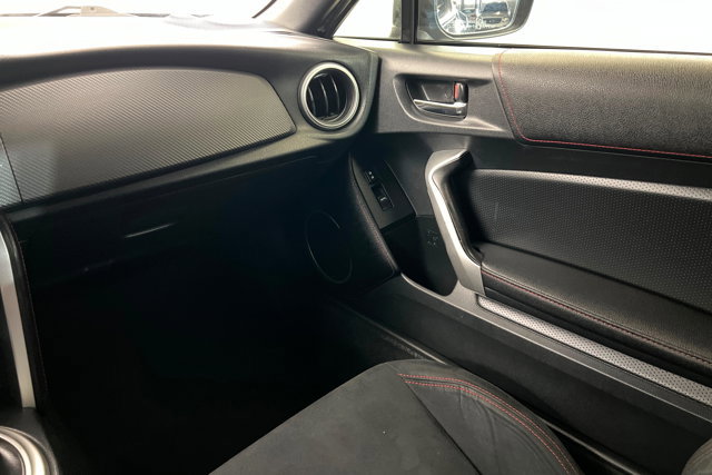 Used 2016 Scion FR-S image 10