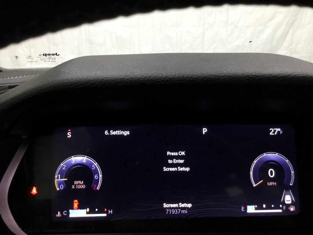 Used 2023 Jeep Grand Cherokee Altitude image 41