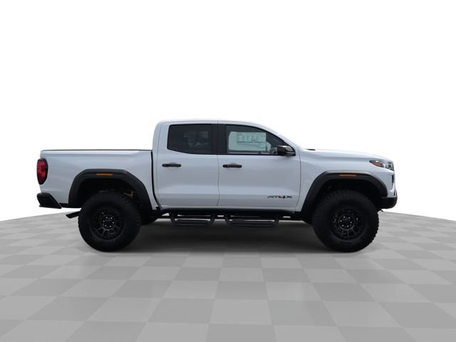 New 2026 GMC Canyon AT4X w/ AT4X AEV Edition AWD/4WD image 9