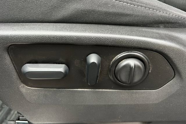 Used 2022 Chevrolet Silverado 1500 RST w/ Bed Protection Package RWD image 13