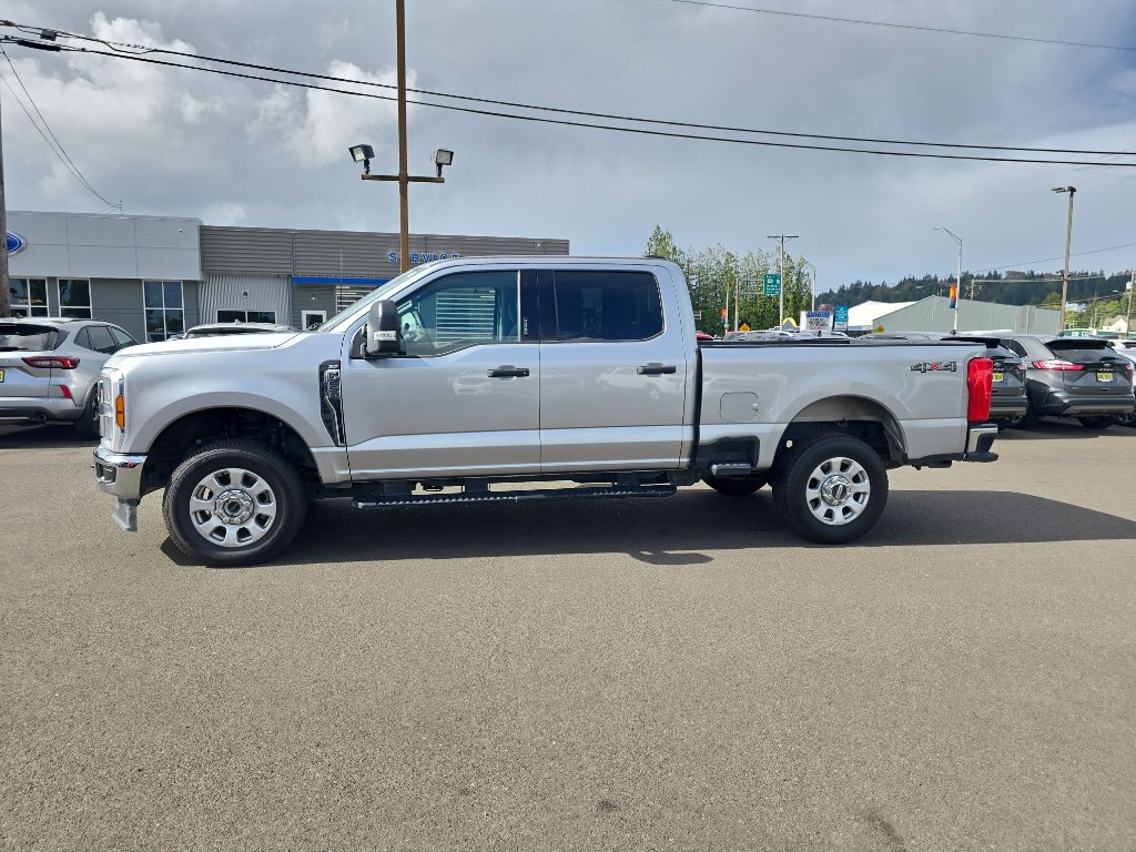 Used 2024 Ford F250 XLT image 6