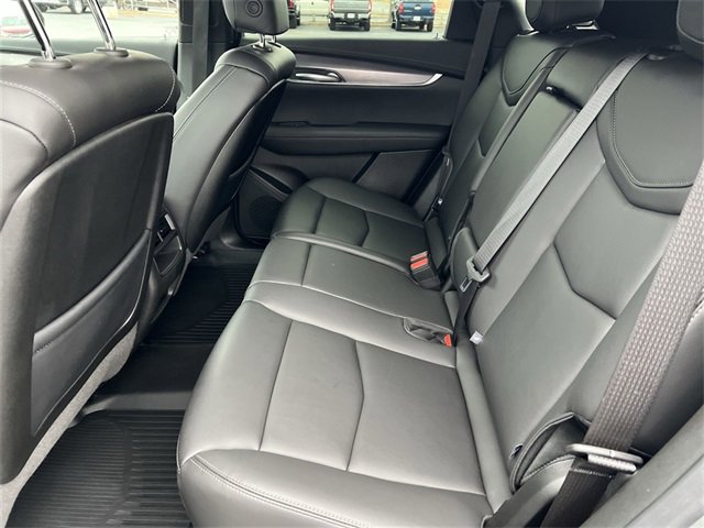 Certified 2025 Cadillac XT5 Luxury w/ LPO, Floor Liner Package image 22