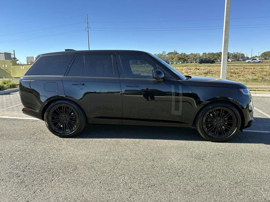 New 2026 Land Rover Range Rover SE AWD/4WD image 6