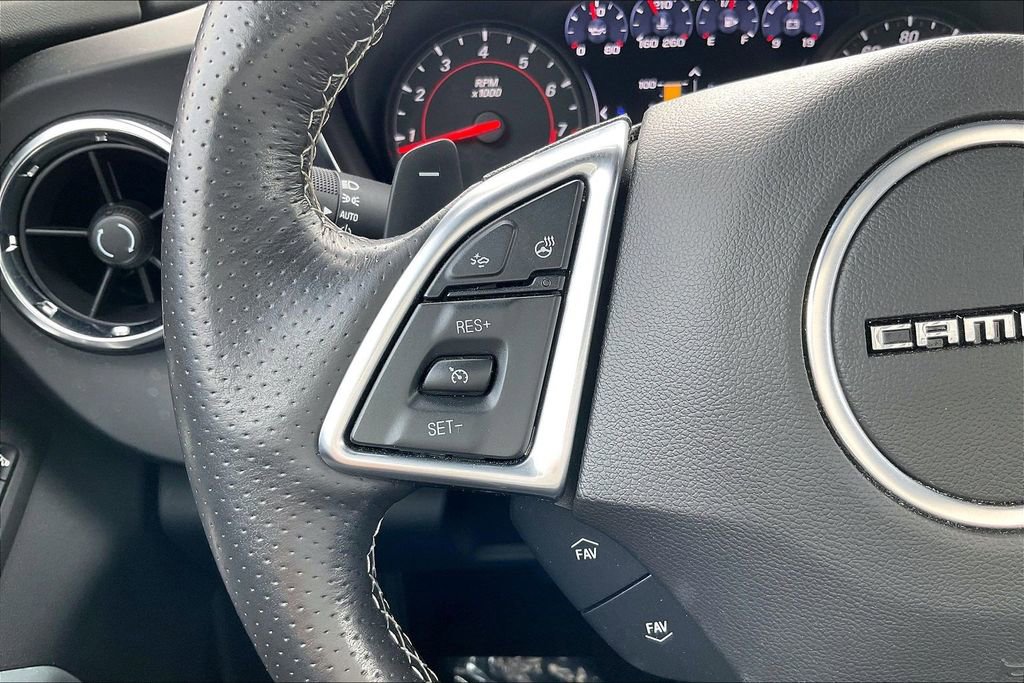 Used 2021 Chevrolet Camaro LT w/ RS Package image 18