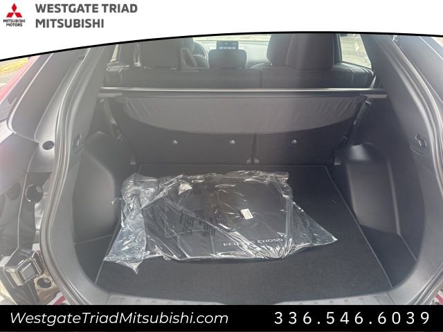 New 2025 Mitsubishi Eclipse Cross LE image 14