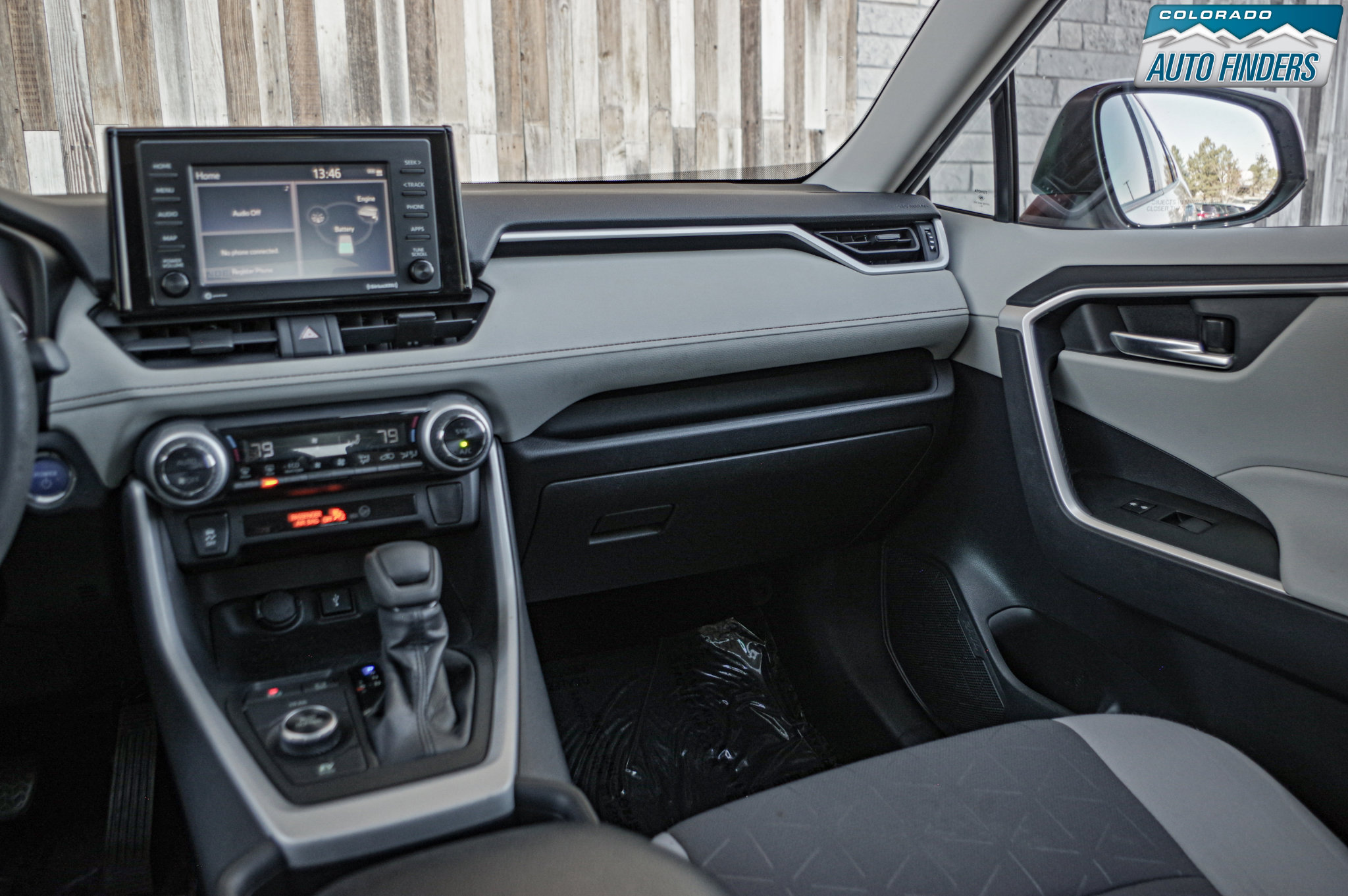 Used 2020 Toyota RAV4 XLE image 18