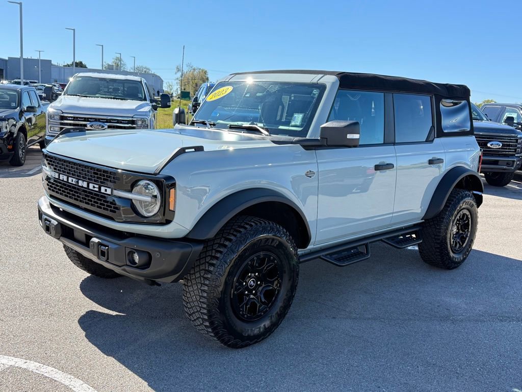 Used 2023 Ford Bronco Wildtrak image 41