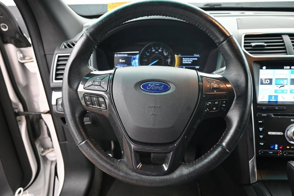 Used 2017 Ford Explorer Sport w/ Equipment Group 401A AWD/4WD image 21