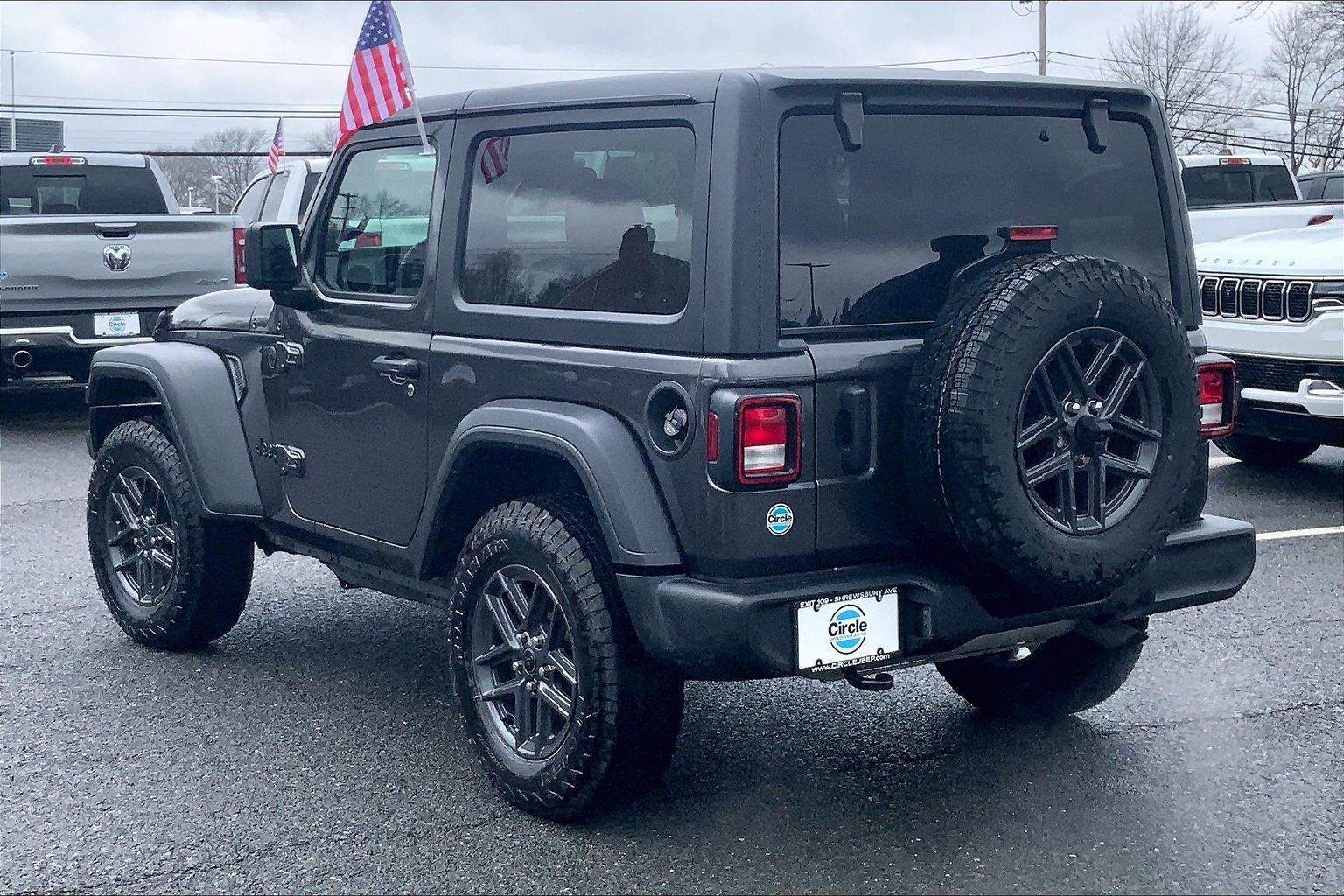 Certified 2025 Jeep Wrangler Sport image 9