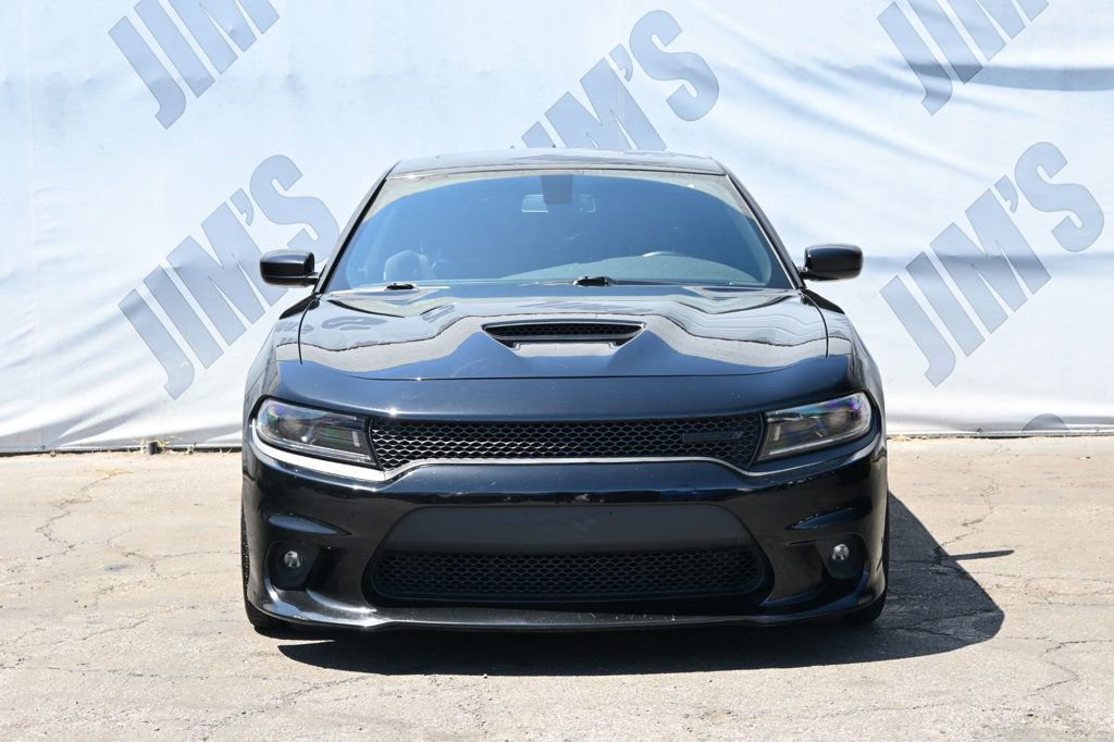 Used 2022 Dodge Charger R/T w/ Performance Handling Group image 2
