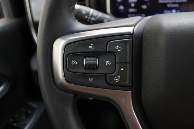 Used 2026 Chevrolet Silverado 3500 LT AWD/4WD image 8