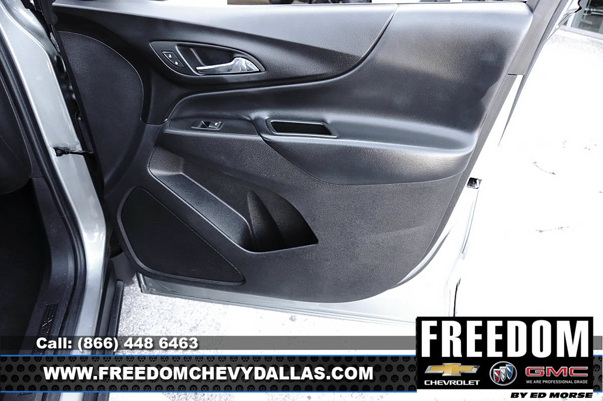 Used 2023 Chevrolet Equinox LT FWD image 34