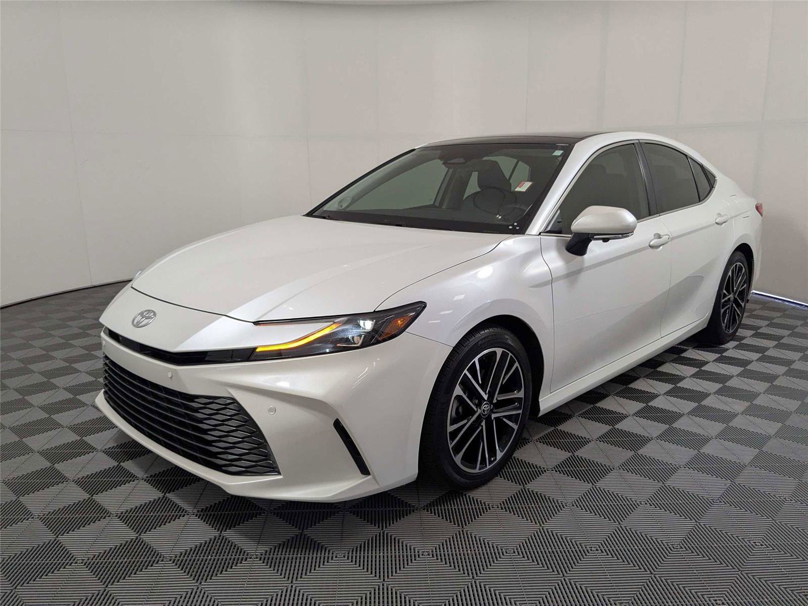 Certified 2025 Toyota Camry XLE w/ Premium Plus Package image 2