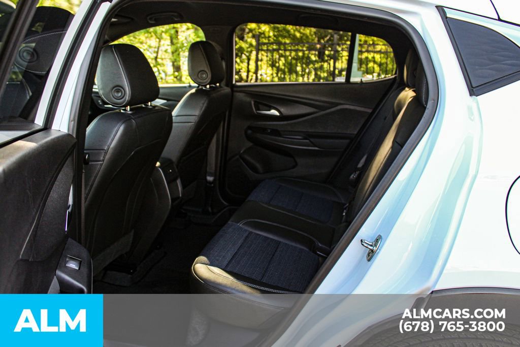 Used 2025 Buick Envista Preferred image 18