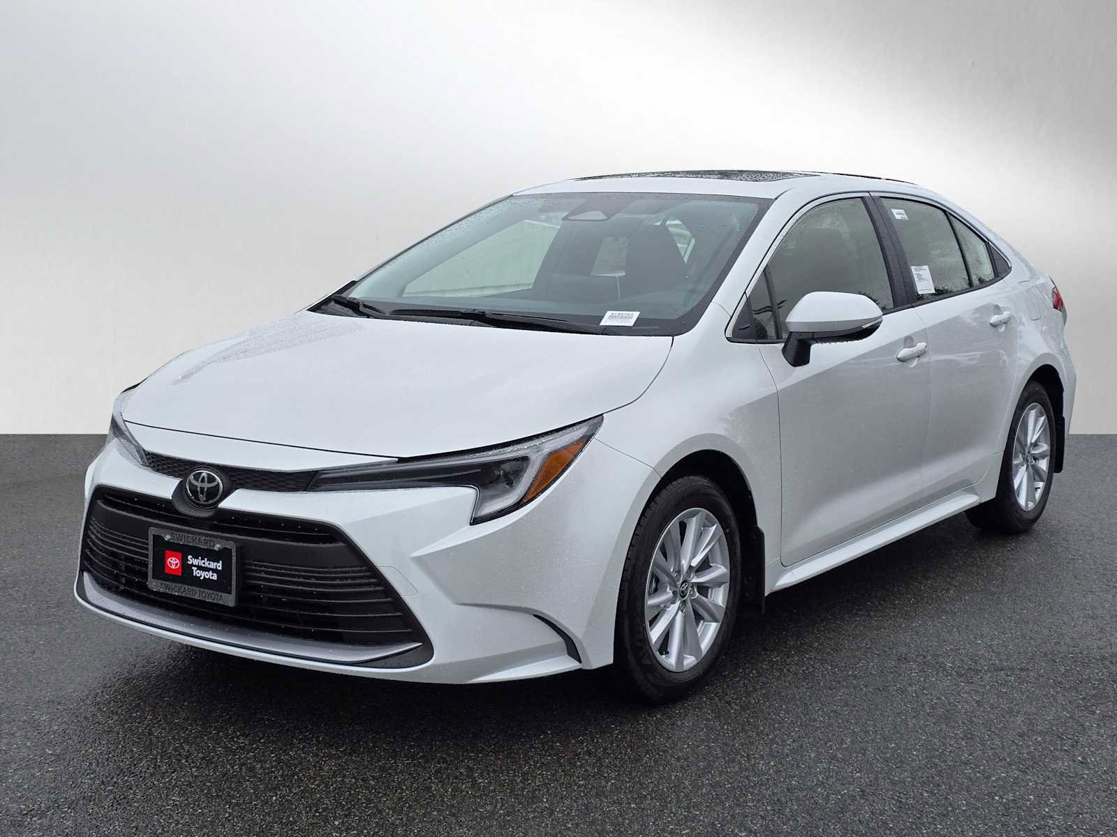 New 2026 Toyota Corolla XLE image 3