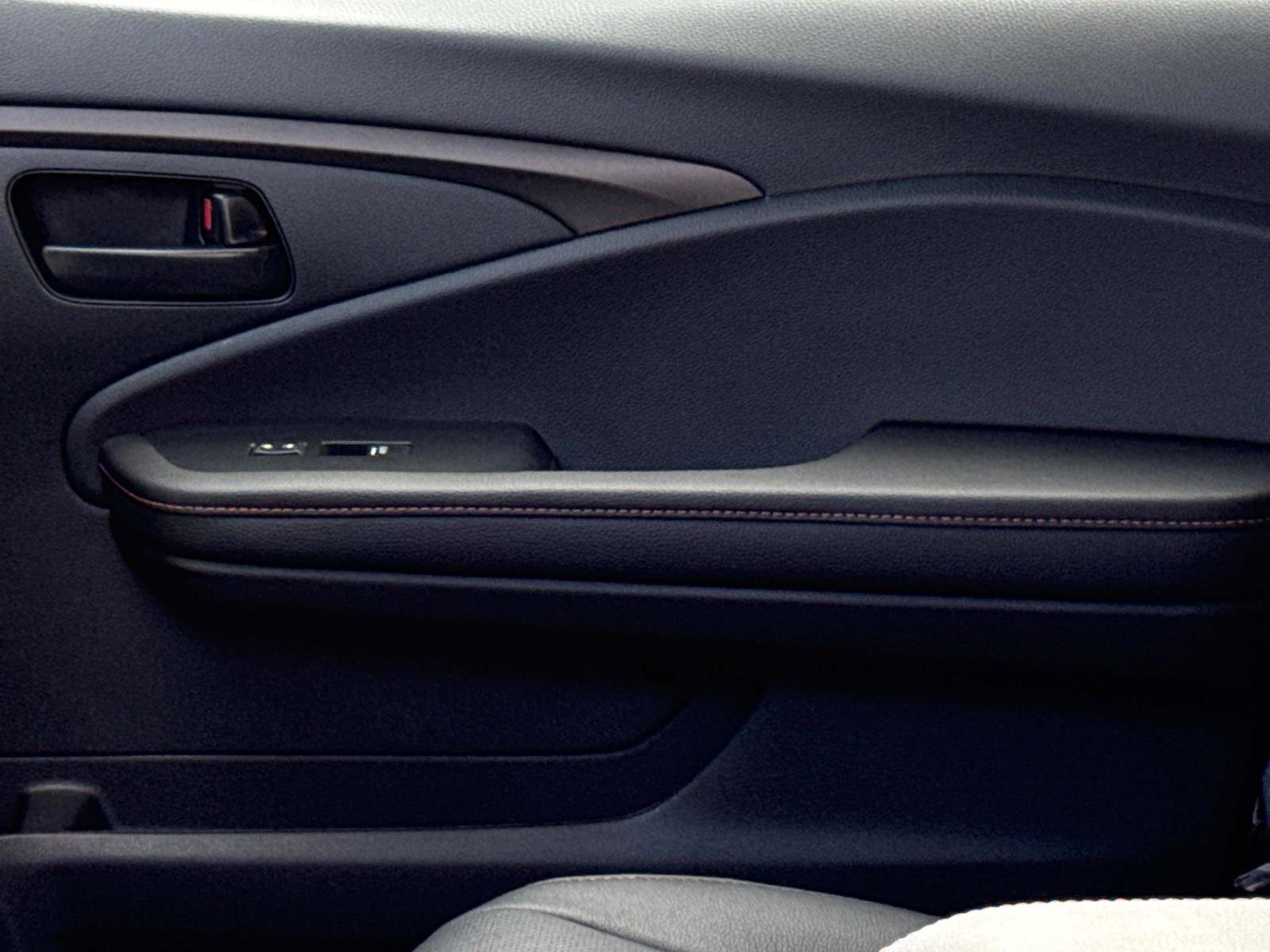 Certified 2024 Honda Passport TrailSport image 23