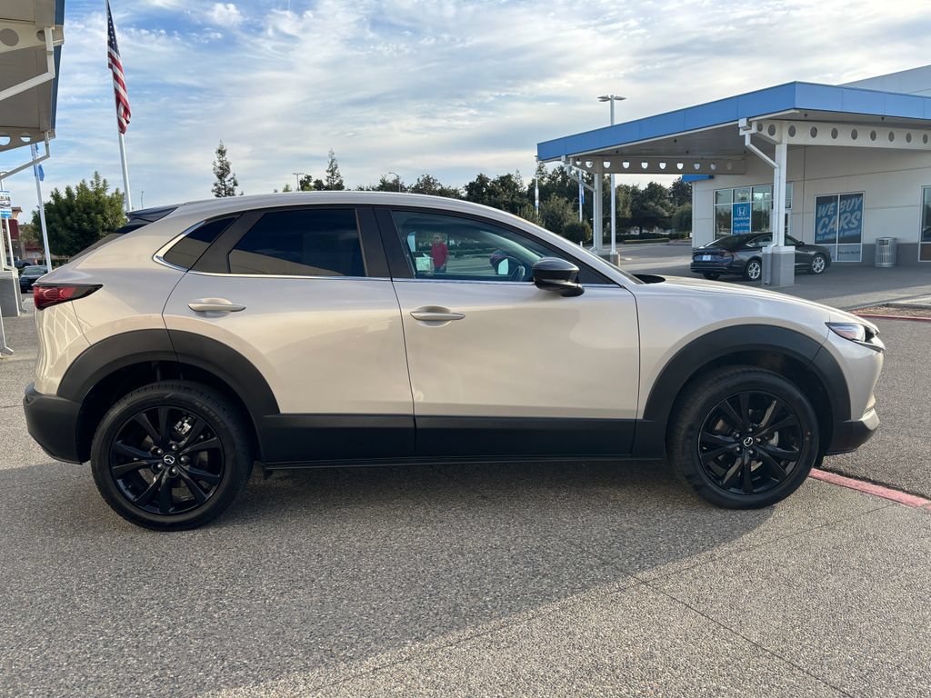 Used 2024 MAZDA CX-30 AWD 2.5 S w/ Select Sport Pkg image 4
