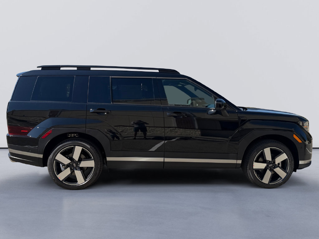 New 2027 Hyundai Santa Fe Limited FWD image 2