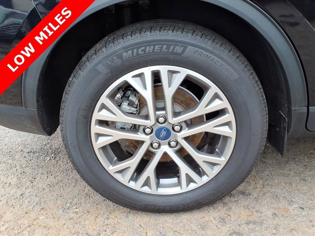 Certified 2022 Ford Escape SEL AWD/4WD image 7