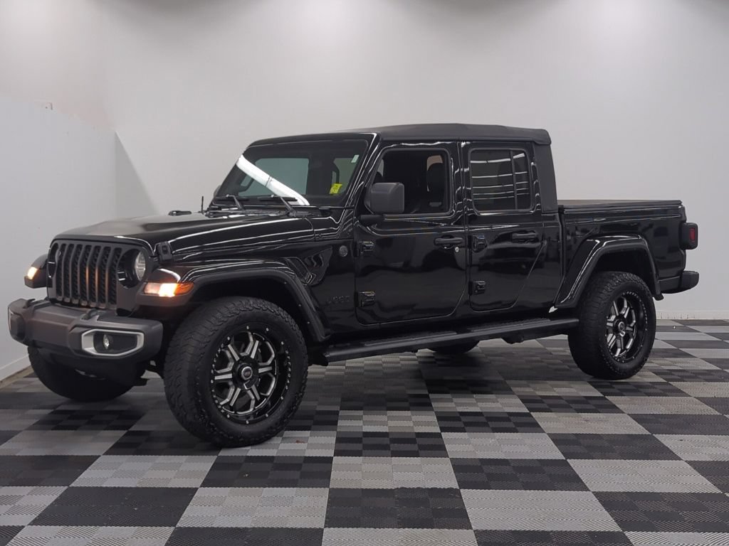 Used 2022 Jeep Gladiator Sport AWD/4WD image 3