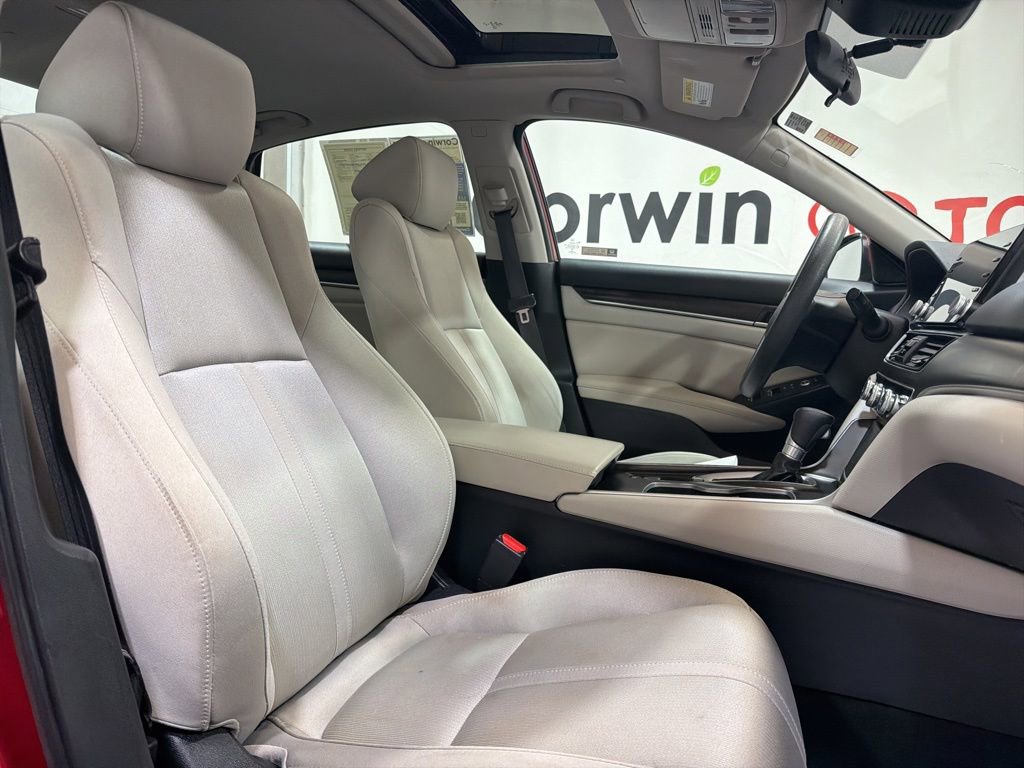 Used 2019 Honda Accord EX image 12