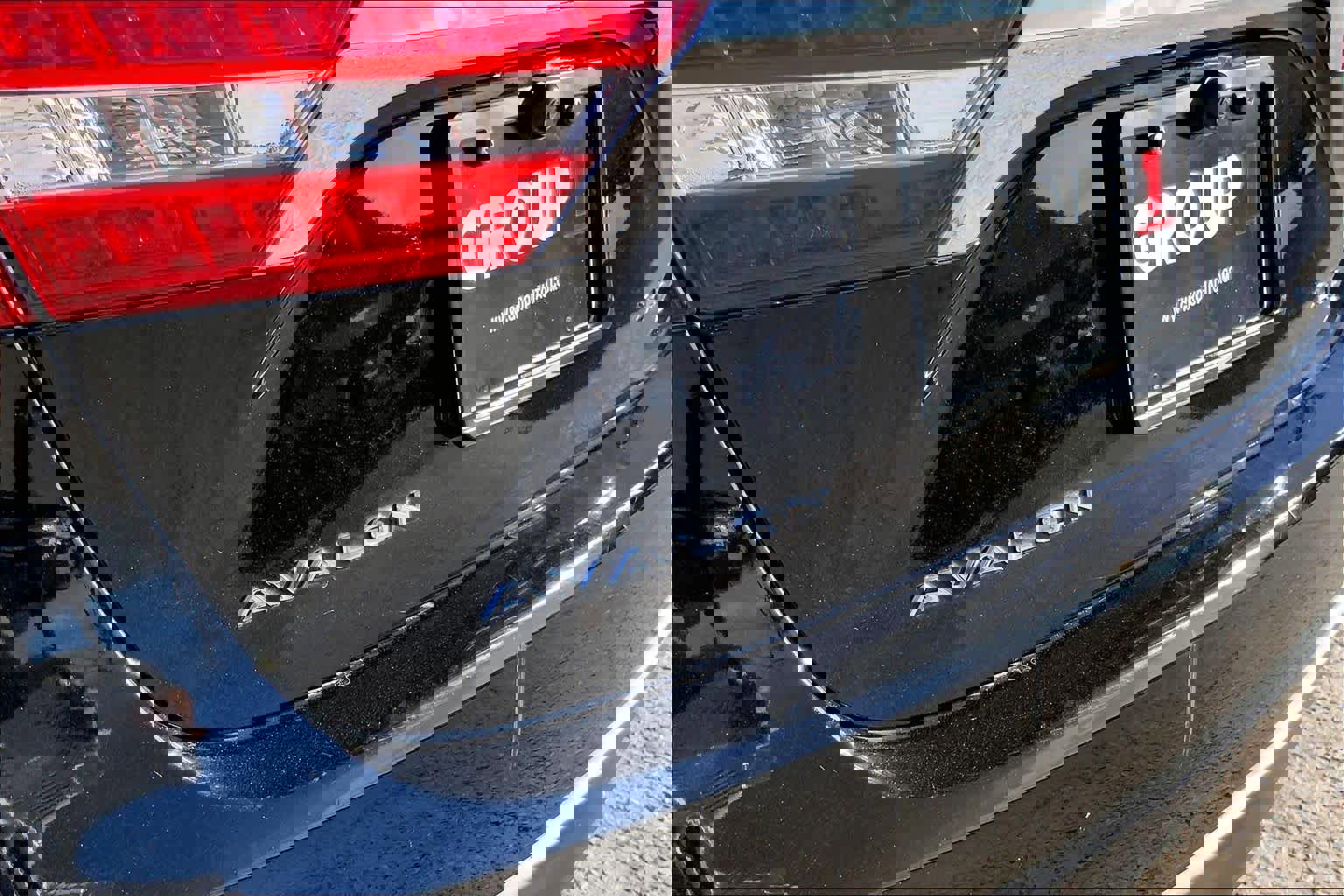 Used 2013 Toyota Avalon XLE image 27