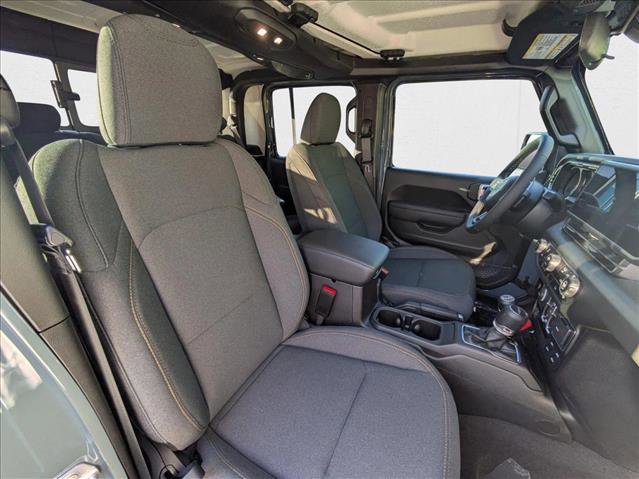 New 2025 Jeep Gladiator Sport image 17