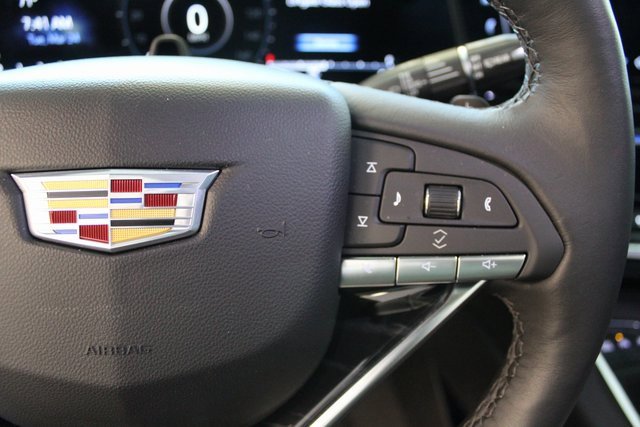 Used 2024 Cadillac Escalade Sport w/ LPO, ONYX Package image 31