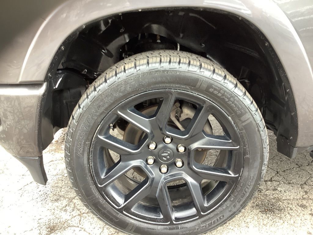 Certified 2021 RAM 1500 Laramie image 11