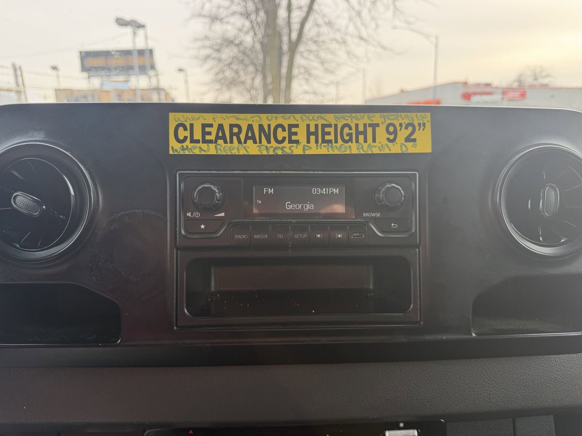 Used 2019 Mercedes-Benz Sprinter 144 image 25