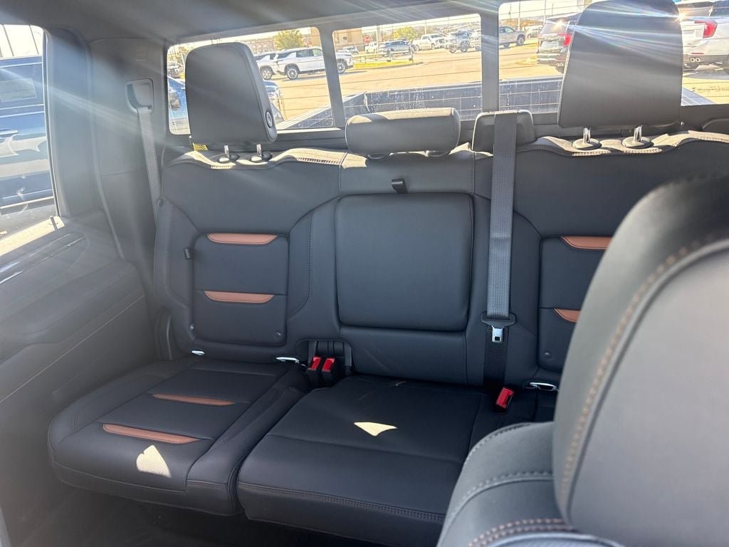 New 2026 GMC Sierra 2500 AT4 w/ AT4 Premium Plus Package AWD/4WD image 11