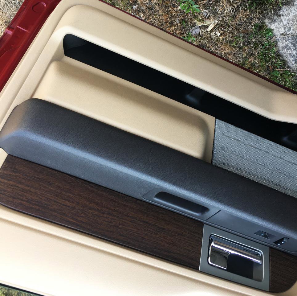 Used 2014 Ford F150 Lariat w/ Equipment Group 501A Mid image 13