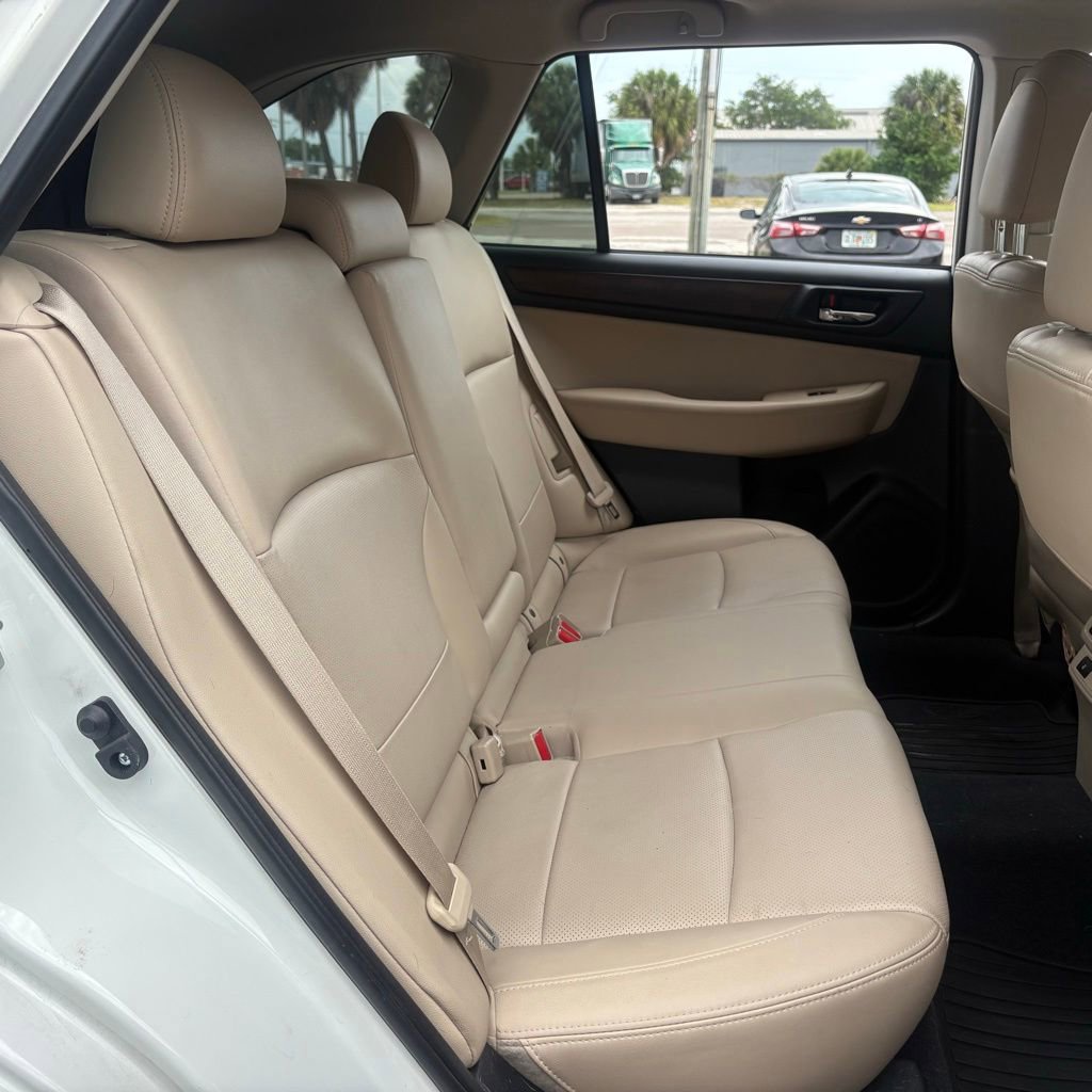 Used 2015 Subaru Outback 2.5i Limited AWD/4WD image 15