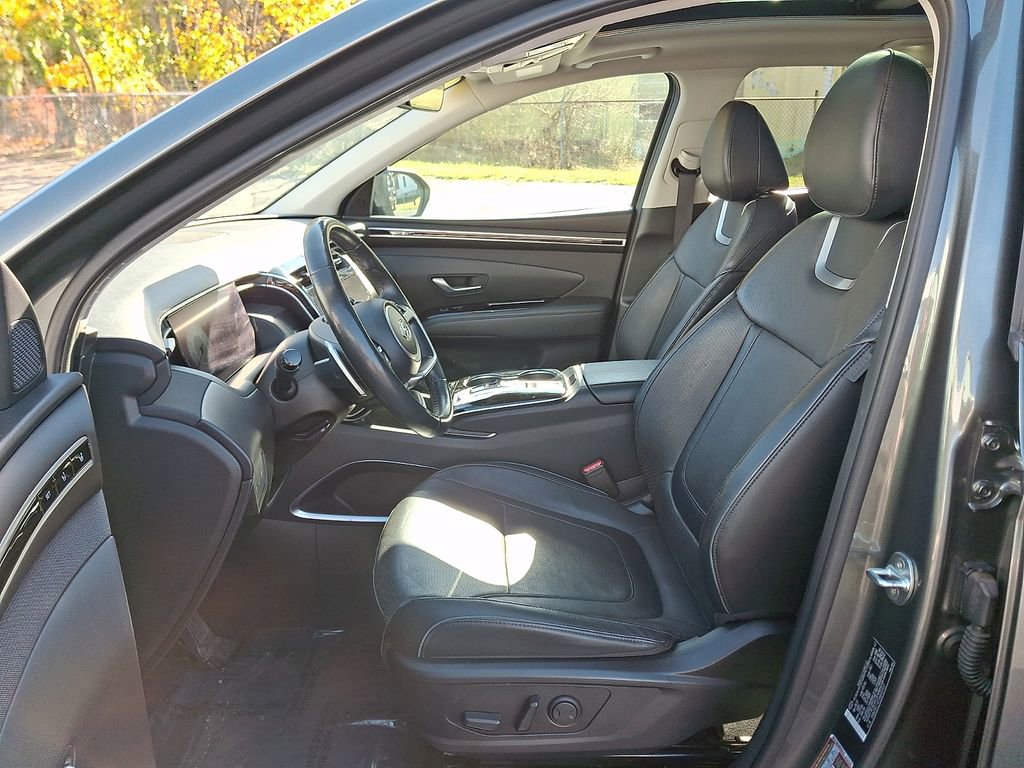 Used 2022 Hyundai Tucson Limited image 13