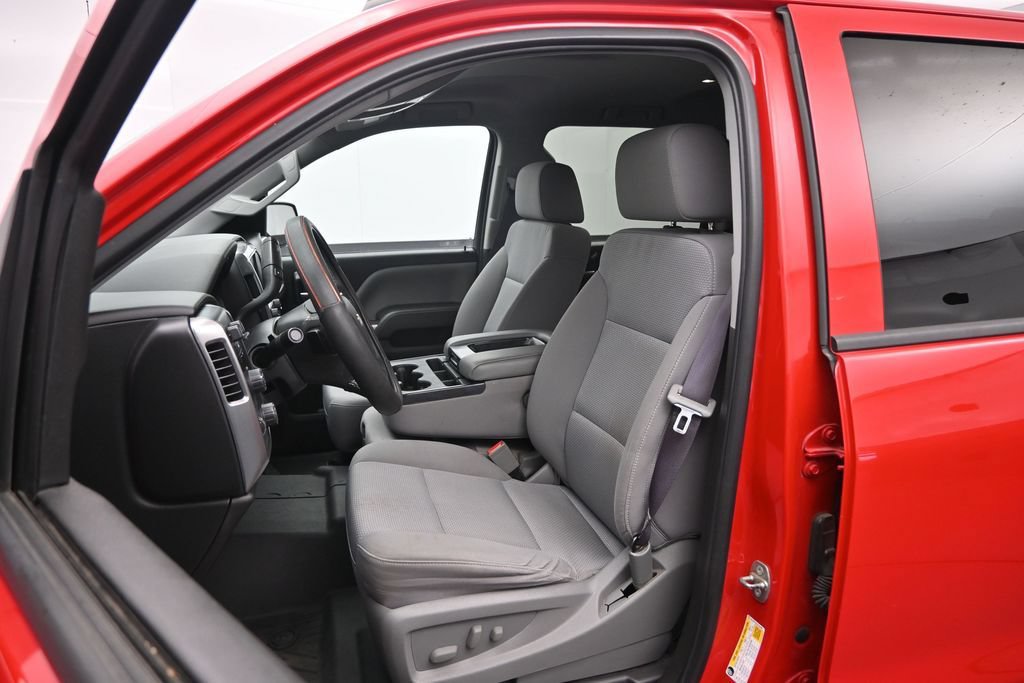 Used 2017 Chevrolet Silverado 1500 LT w/ All Star Edition AWD/4WD image 18