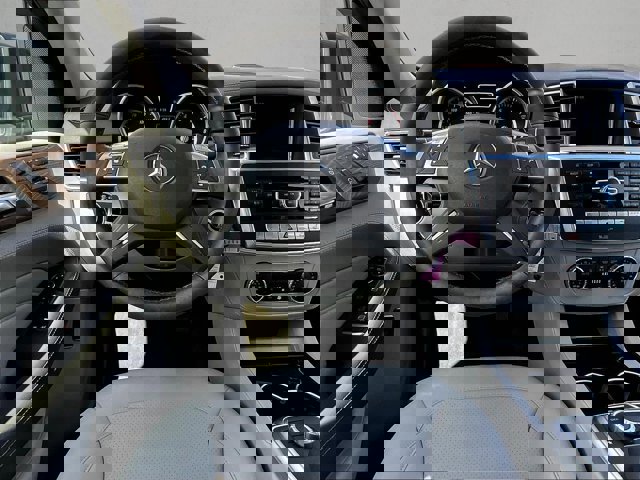 Used 2013 Mercedes-Benz ML 350 2WD image 7