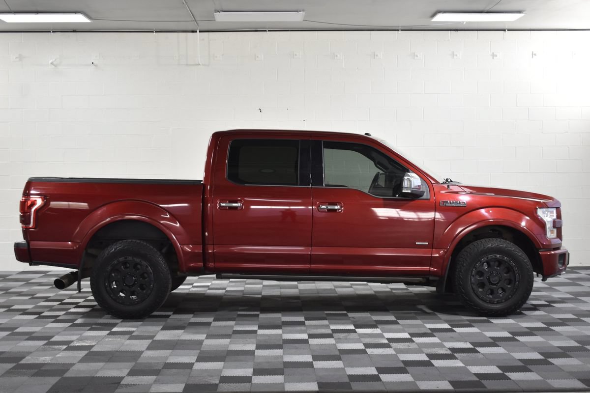 Used 2017 Ford F150 Platinum w/ Equipment Group 701A Luxury AWD/4WD image 7