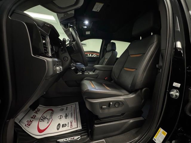 Used 2025 GMC Sierra 1500 AT4 w/ AT4 Premium Package AWD/4WD image 15