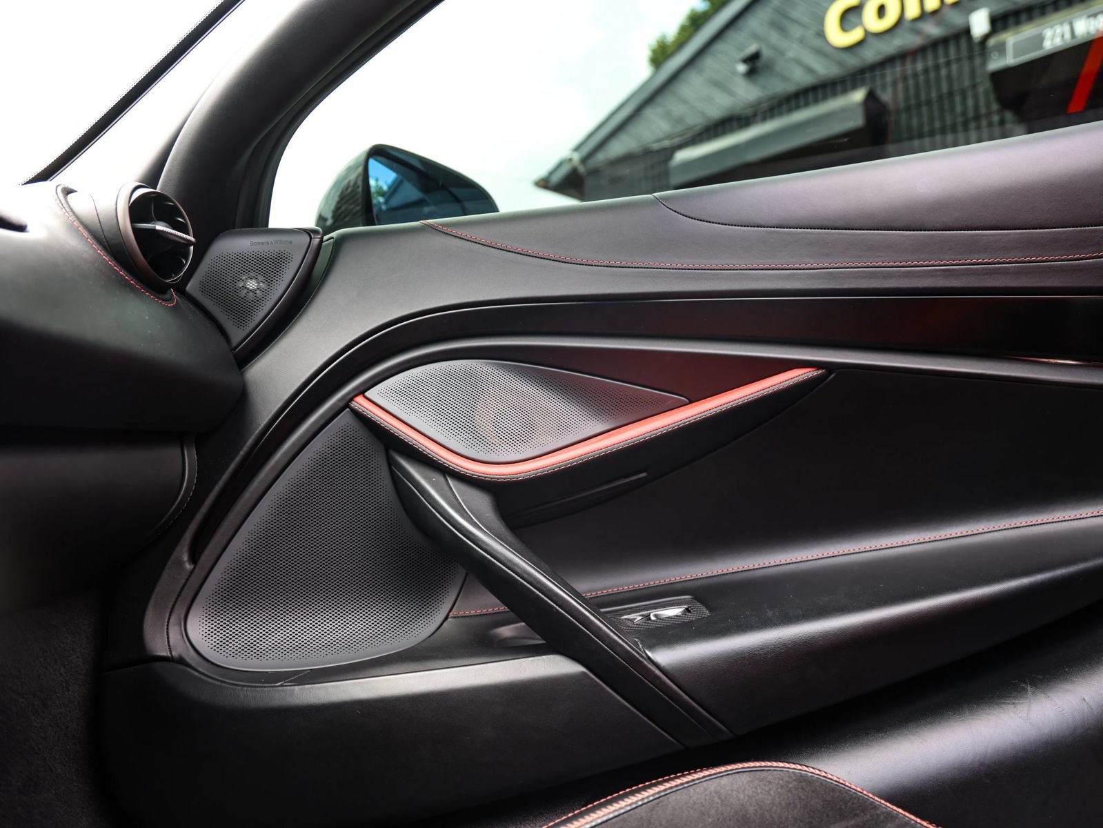 Used 2020 McLaren 720S Spider RWD image 49