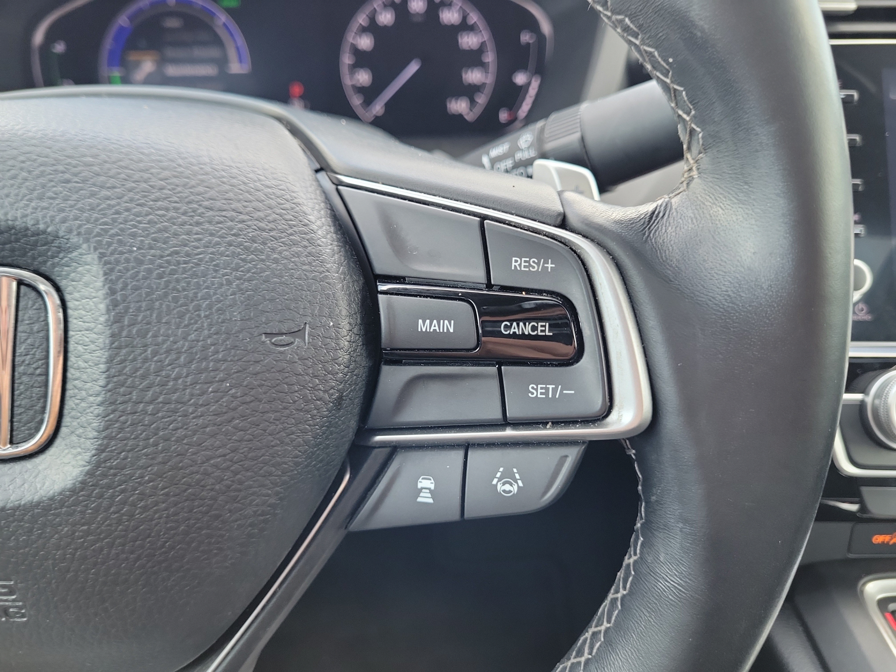 Certified 2022 Honda Insight Touring image 28